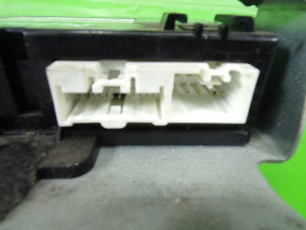 фото №8, Mazda 5 блок управления модуль комфорта cd34 67560b