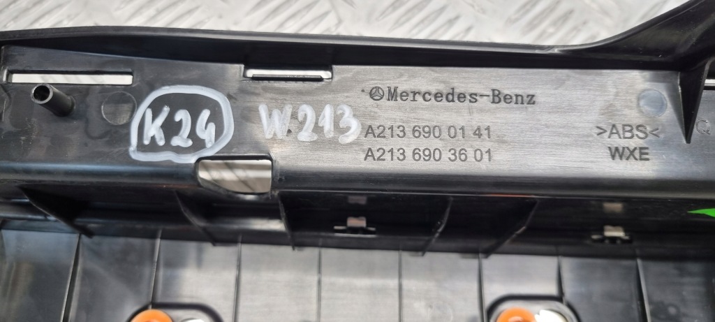 Mercedes w213 захист поріг багажника a2136900141 a2136903601 Київ