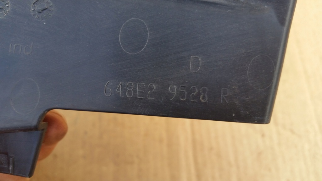 фото №7, Кронштейн решітка лівий/правий 648e39624r dacia dokker