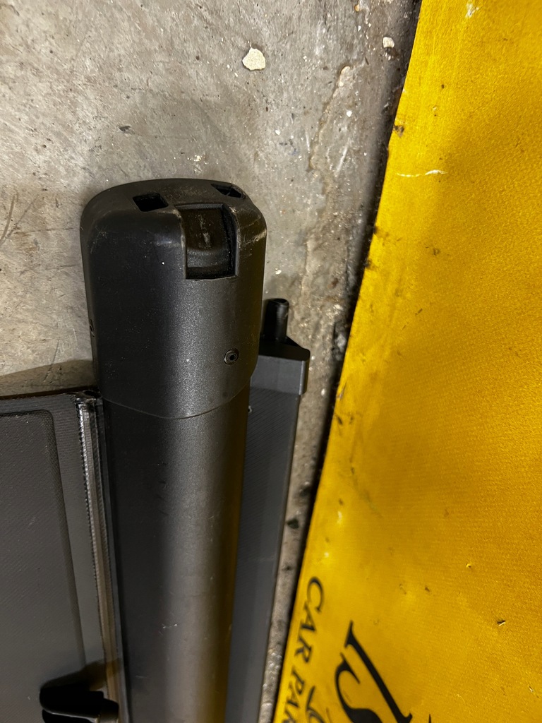 фото №7, Шторка крышка багажника lr l462 discovery v