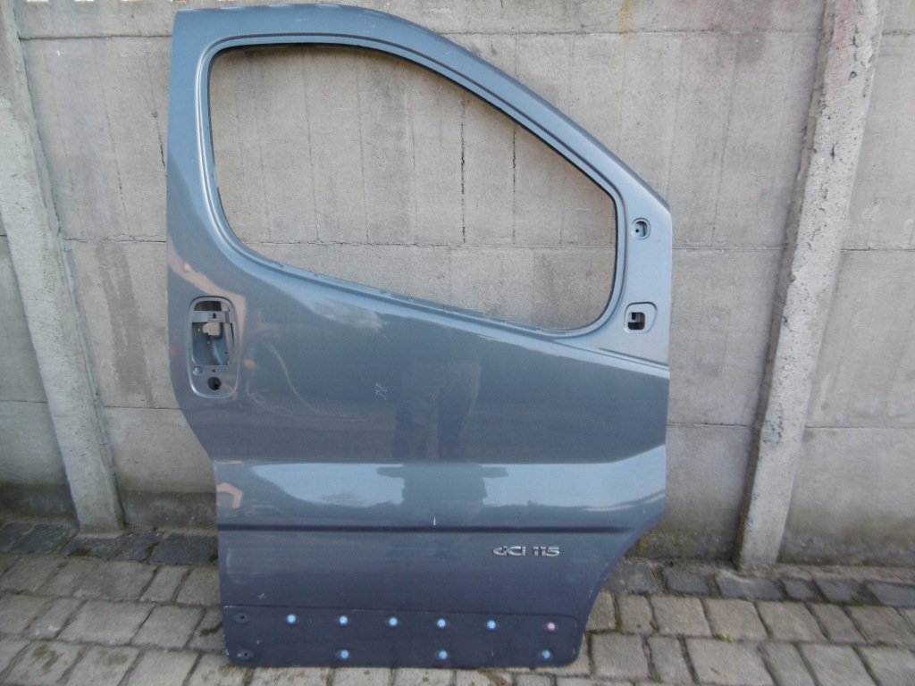 фото №1, Renault trafic ii, vivaro a - дверь передние правое