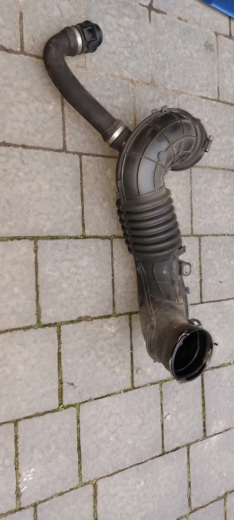 фото №1, Шланг повітря труба 586509 bmw f20 f22 f30 2.0d