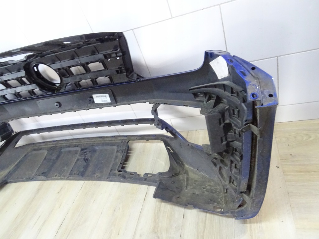 Vw amarok 2018- бампер перед передний 2h6807155a с Разборки