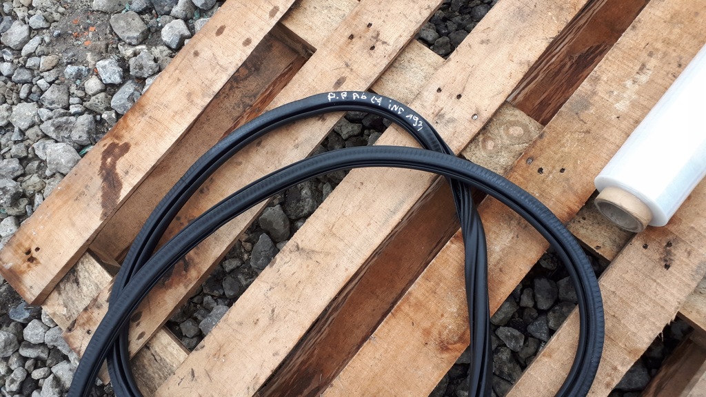 фото №5, S6 c7 a6 4g прокладка двері права перед передня