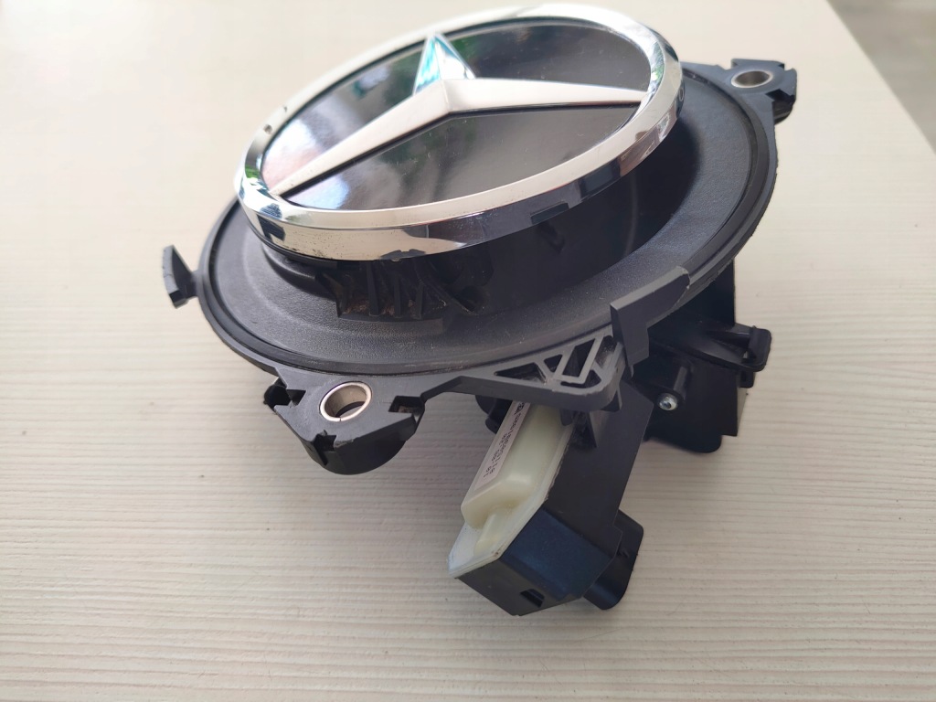 Купити Mercedes glc 253 cls 238 ручка ручка кронштейн кришки багажника a-0997503300