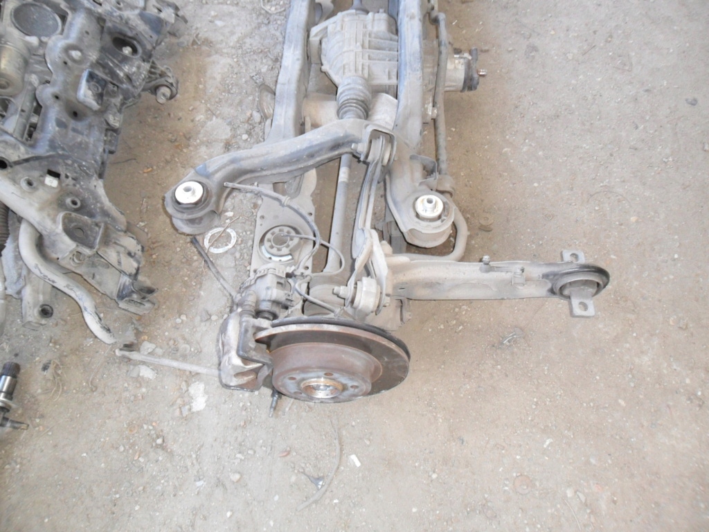 Купити Підвіска поворотний кулак ступиця важіль gla x156 4x4 4matic правий задній