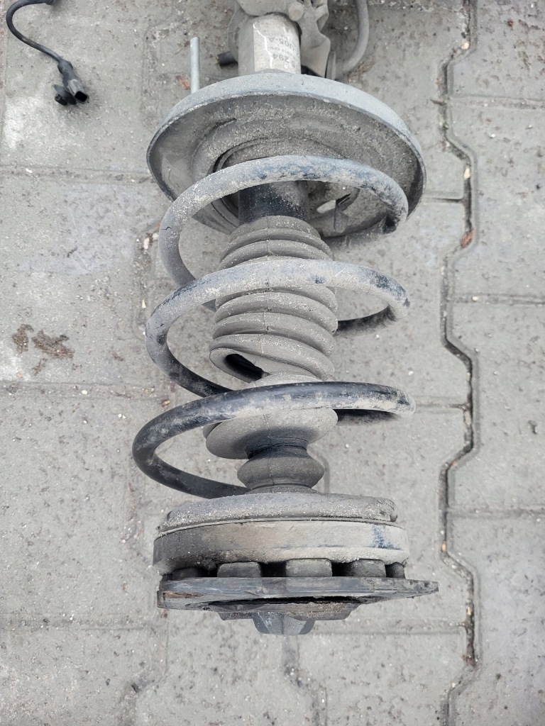 фото №5, Mcperson поворотный кулак левый перед renault megane iii 1.4tce