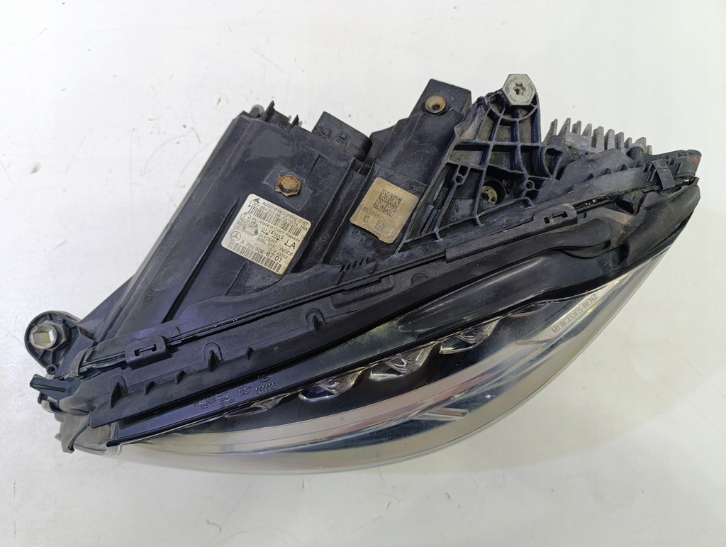 фото №9, Mercedes w205 ліва передня лампа комплектна a2059068701 europa