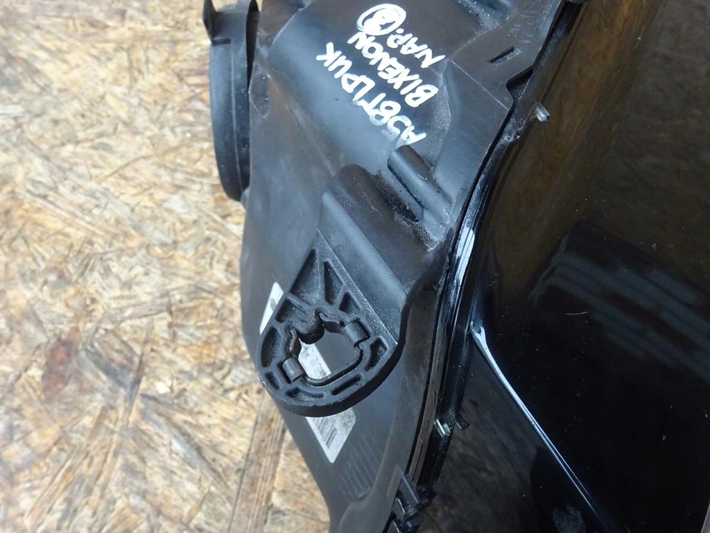 фото №10, Audi a5 8t лампа ліва перед передня комплектна bixenon uk 8t0941003ae