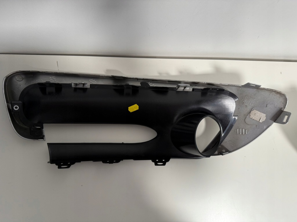 Комплект решётка бампера перед renault scenic 3 рестайлинг  261a22498r/261a36436r Киев