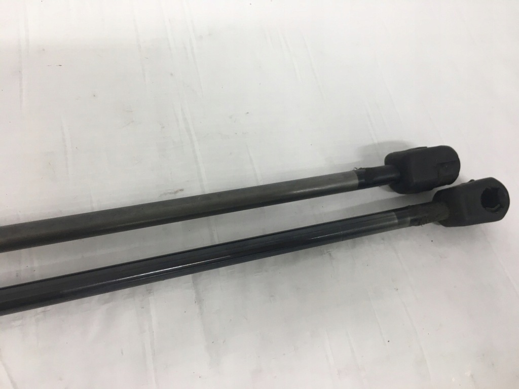 фото №15, Vw new beetle привод крышки багажника 1c0827550b