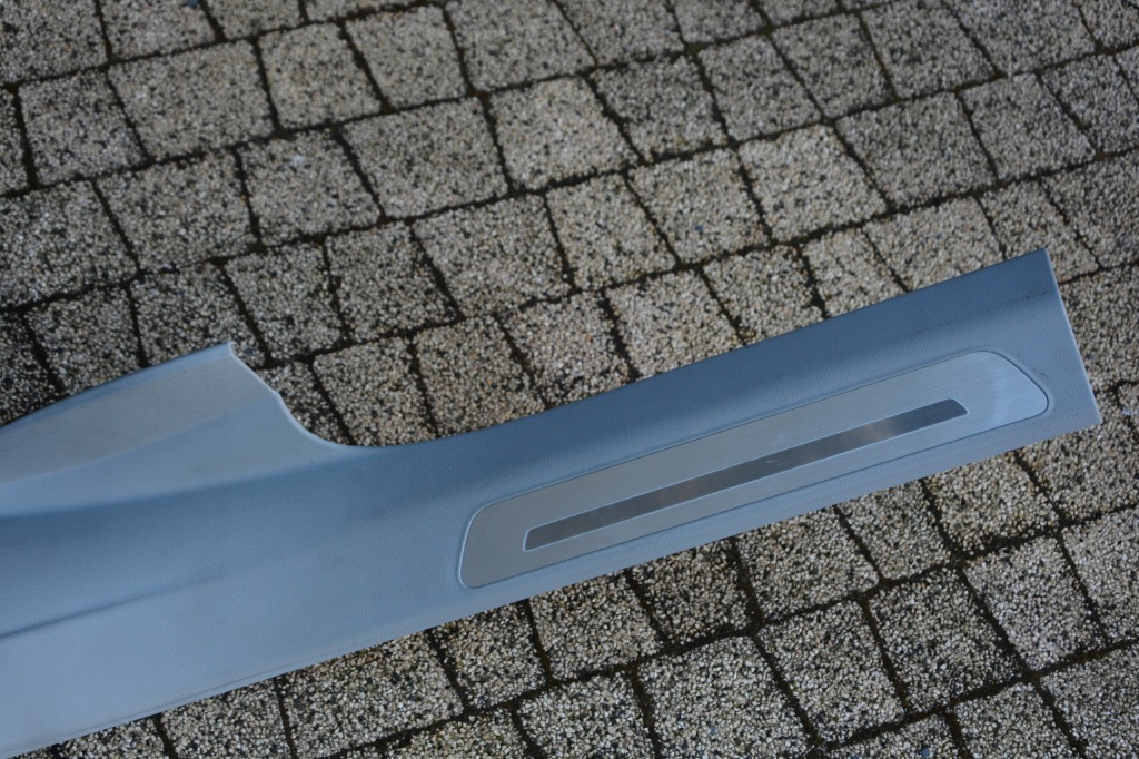 Купить Накладка порог led audi a8 d4 4h4864607k 4h4864608k