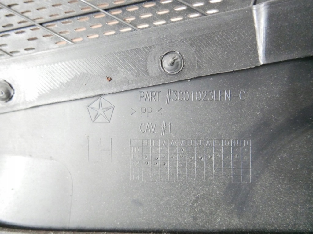 Обшивка оббивка ліва перед fiat freemont i 11-15 Київ