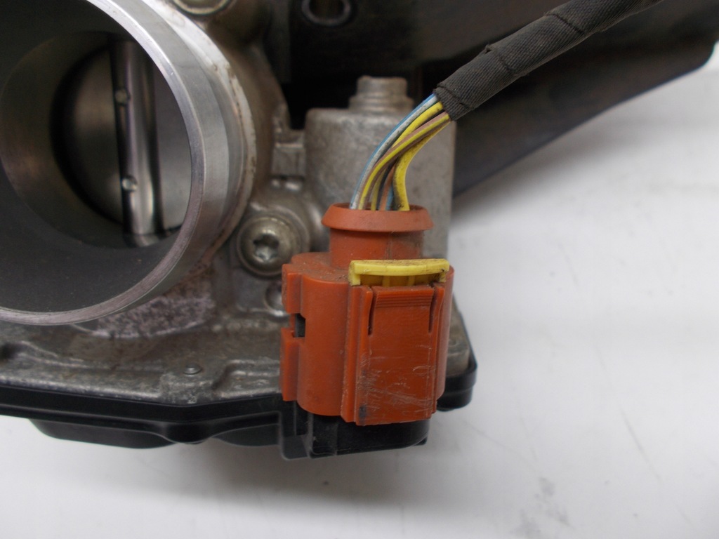 фото №6, Ford оригинальный номер cm5g-9f991-fc корпус дроссель