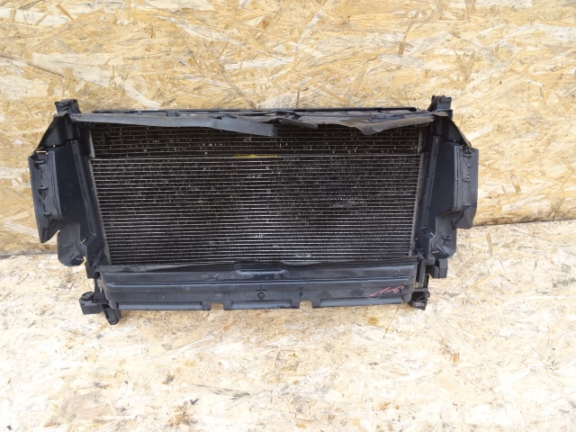 фото №1, Opel vivaro 1.6 радиатор комплект