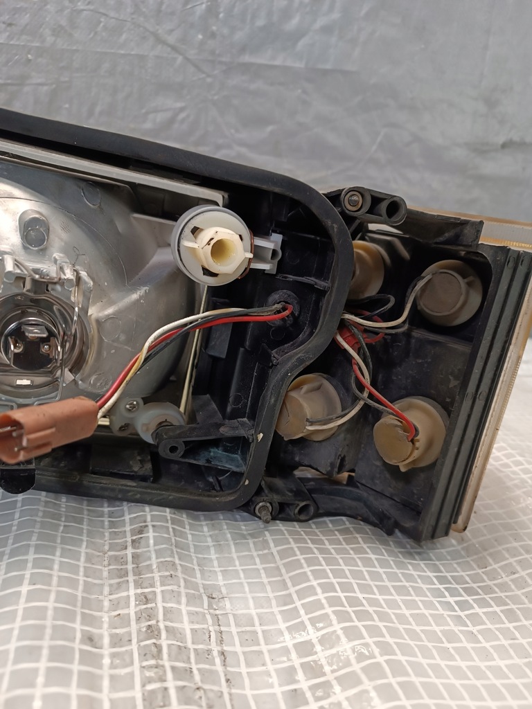 фото №3, Лампа фара scania r правая