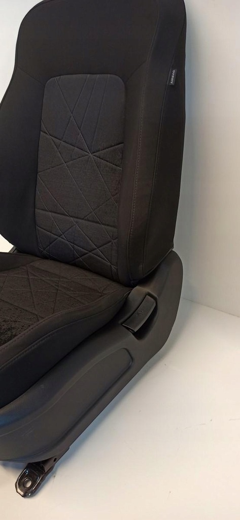 фото №9, Hyundai bayon сиденья заднее сиденье 2022