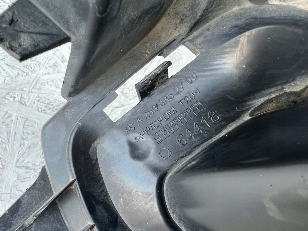 фото №4, Вихлоп заглушка правий задня mercedes glc lift w253