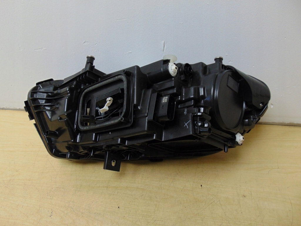 фото №13, Лампа права перед mercedes w177 europa a1779063805