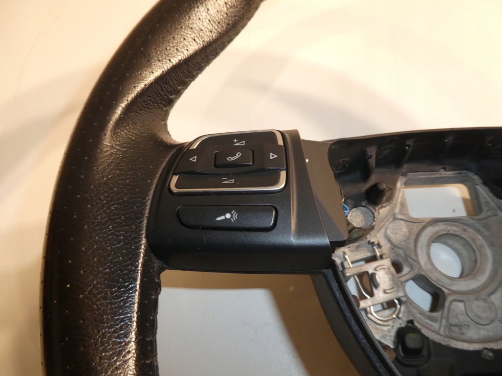 фото №6, Воздуховод кожа vw seat alhambra лепестки переключения