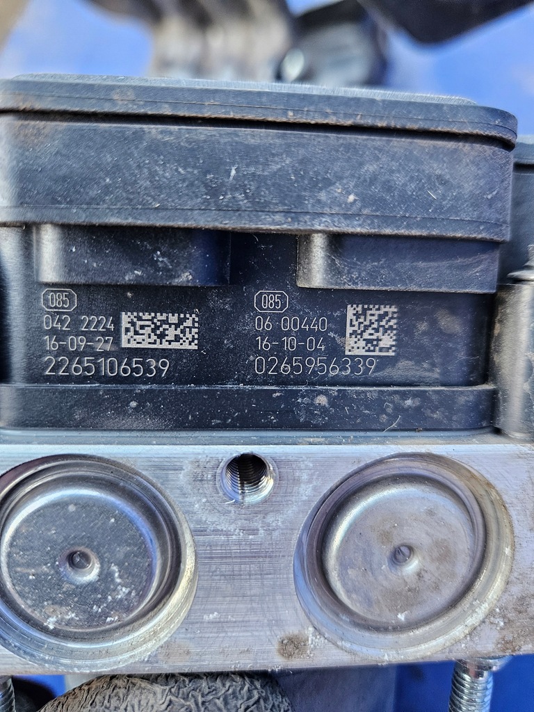 фото №5, Toyota chr c-hr 1.2 насос блок управления abs 44540-f4080