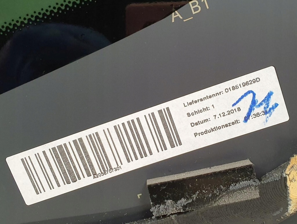 фото №5, Стекло задняя задняя mercedes w205 sedan