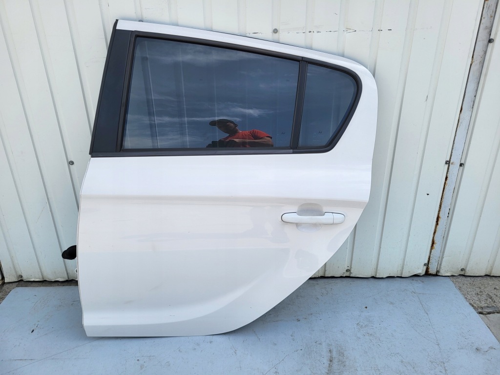 фото №1, Hyundai i20 i lift 13r 5d hb phw дверь левая задние задняя левый