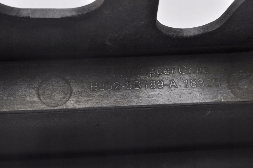 фото №8, Land rover range rover evoque l538 решётка радиатора решётка радиатора bj32-8b189-a