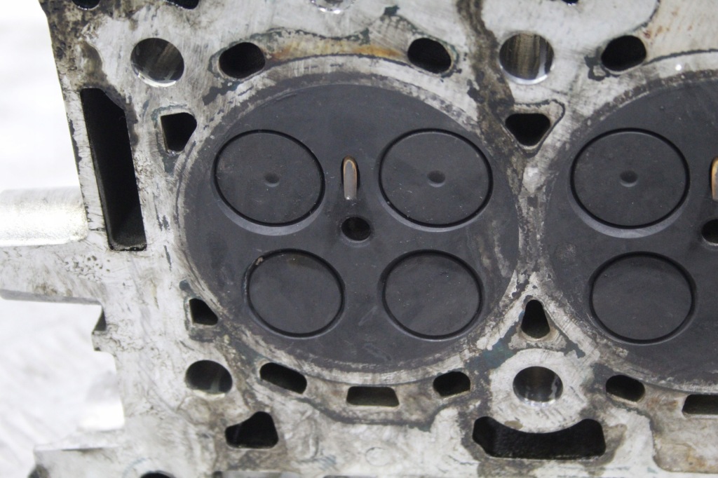 Головка клапани ford custom rfgk2q-6090-ab Доставка