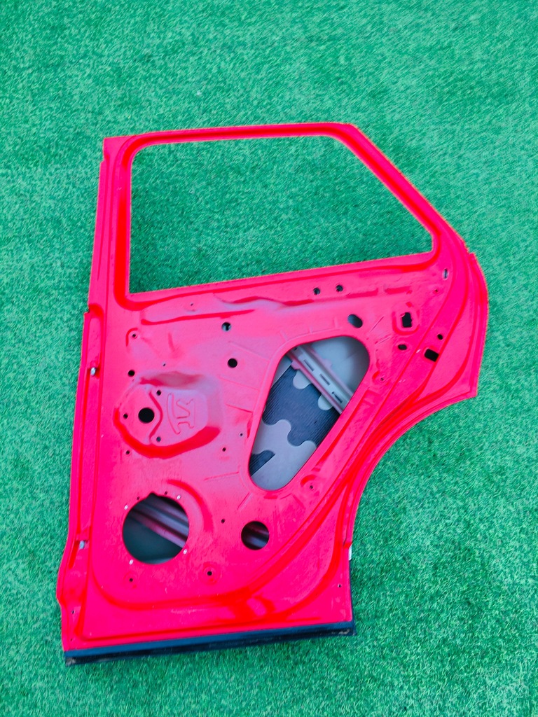 фото №13, Volkswagen vw t-roc 2ga 2017 дверь правое задние задняя