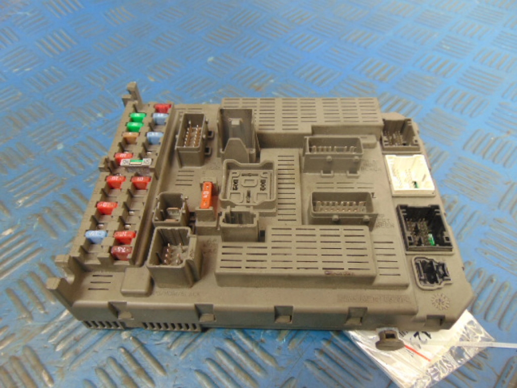 фото №1, Citroen c8 модуль bsi 1400310580