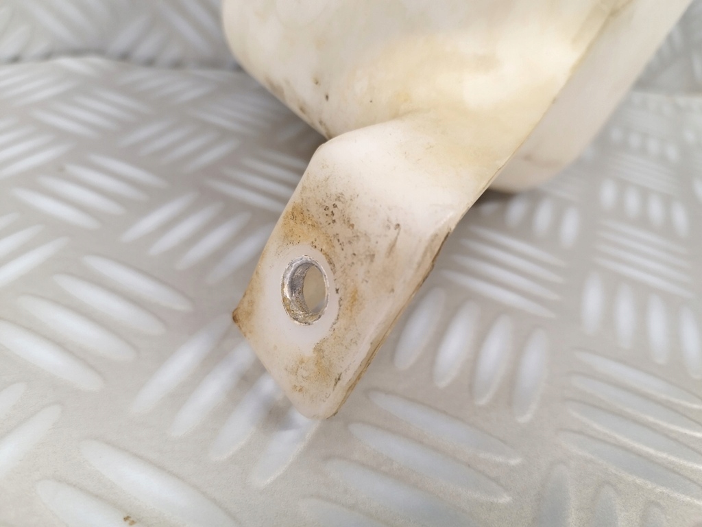 фото №6, Бачок do омывателя alfa romeo giulietta