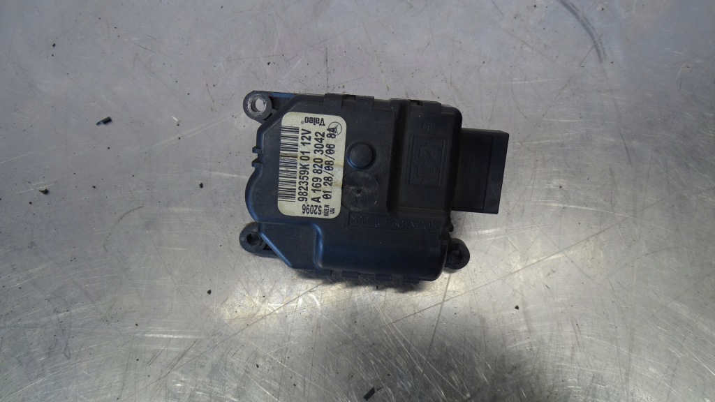 фото №1, Моторчик обігрівача mercedes w245 b200