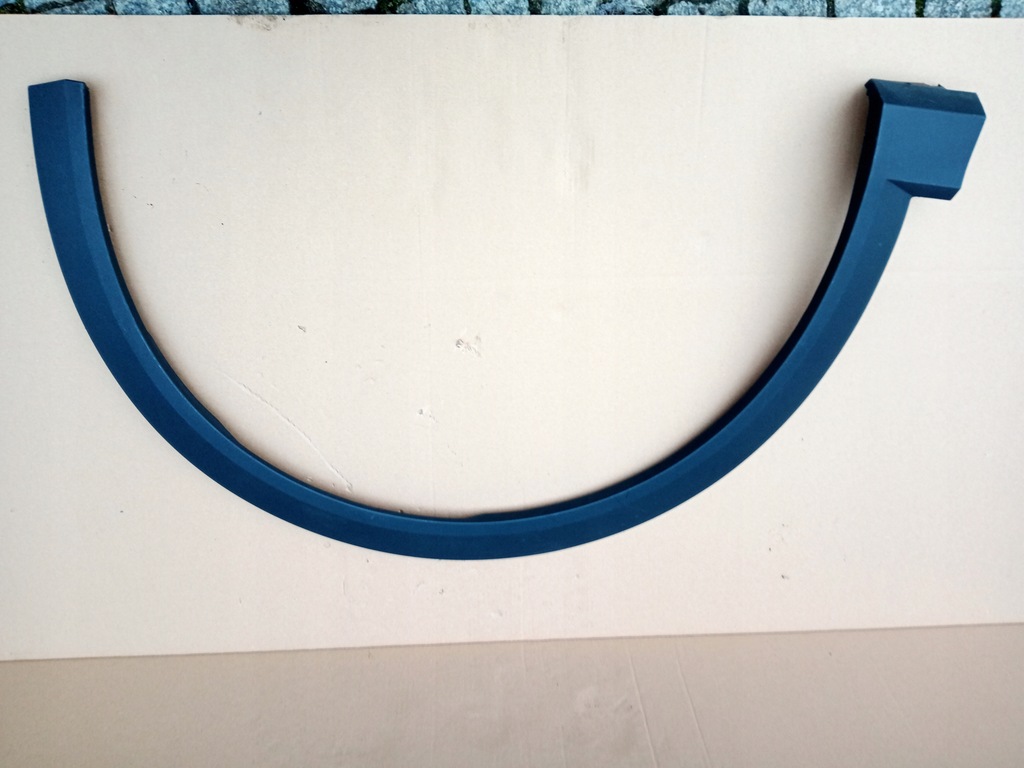 фото №1, Audi e-tron права молдинг крила перед 2017r