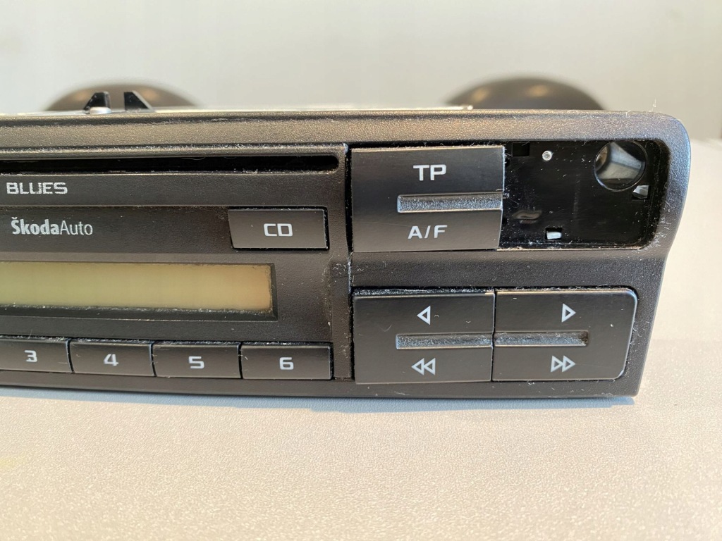 фото №3, Skoda octavia ii - радио cd заводской blues / 1z0035152d