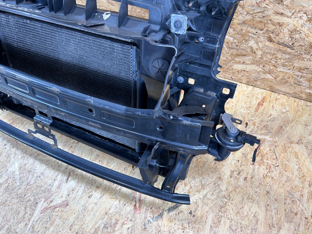 Ремінь передній підсилювач балка радіатор audi q2 81a 1.0 tfsi 2016- Недорого