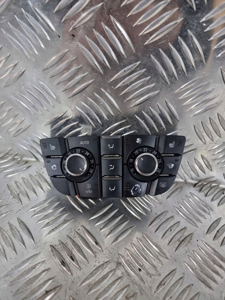 фото №1, Панель кондиціонера opel astra j 13346100