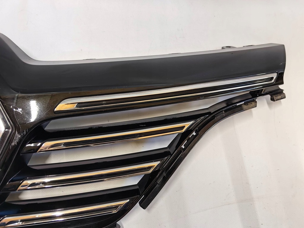 фото №2, Renault megane iv gt-line - решётка радиатора решётка радиатора pod радар cała