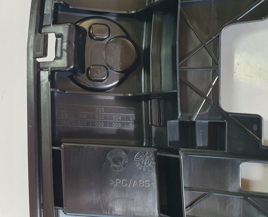 фото №10, Mercedes верхний усилитель бампера a1568851102 w156 gla