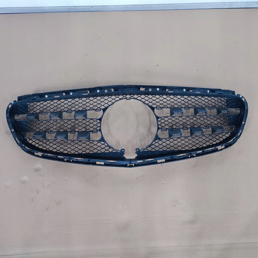 фото №1, Решітка радіатора решітка радіатора mercedes e w212 lift a2128850200