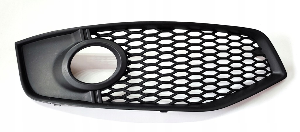 фото №1, Решётка радиатора решётка радиатора w бампере перед правая audi s3 a3 8p