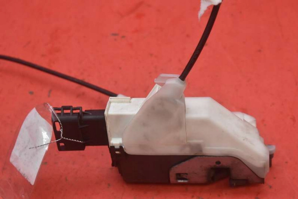 фото №5, Замок двері правий перед передній eu 732290 peugeot 5008 1 i 09-13