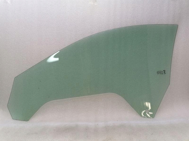 Ferrari roma f169 правий передня частина door glass 906597 window Оригінал