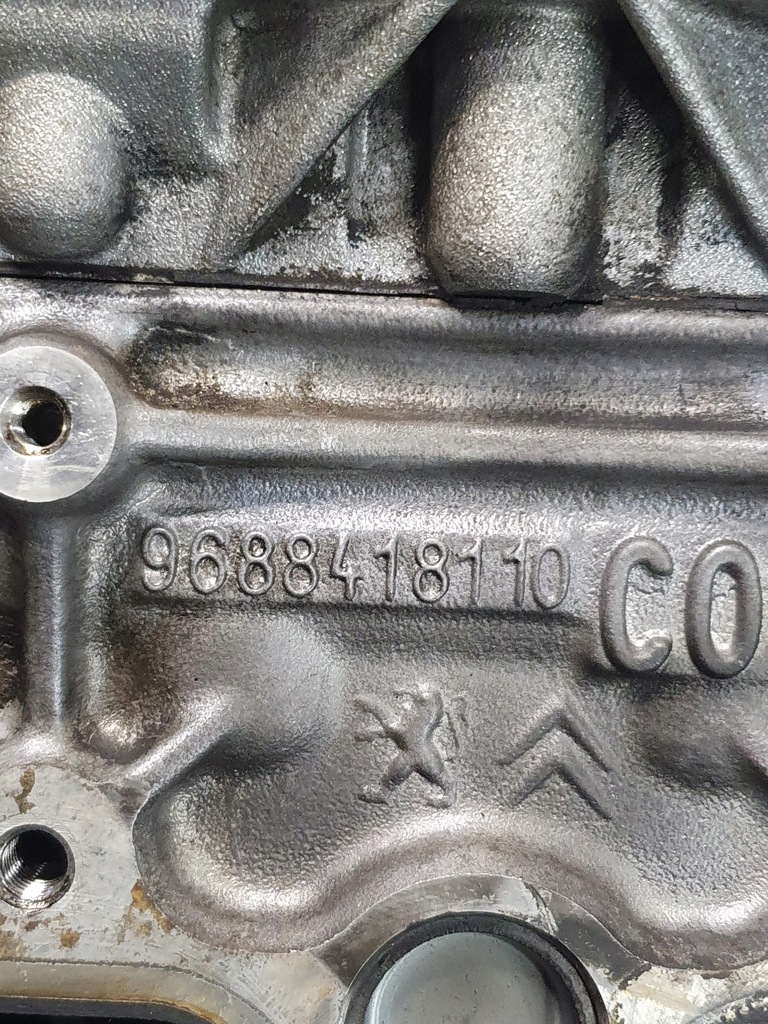 фото №15, Головка оригінальний номер 9682446510 citroen c5 iii 2.0hdi 10r.