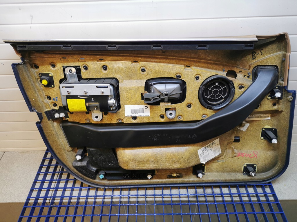 фото №5, Bmw 7 e65 обивка дверь правый перед