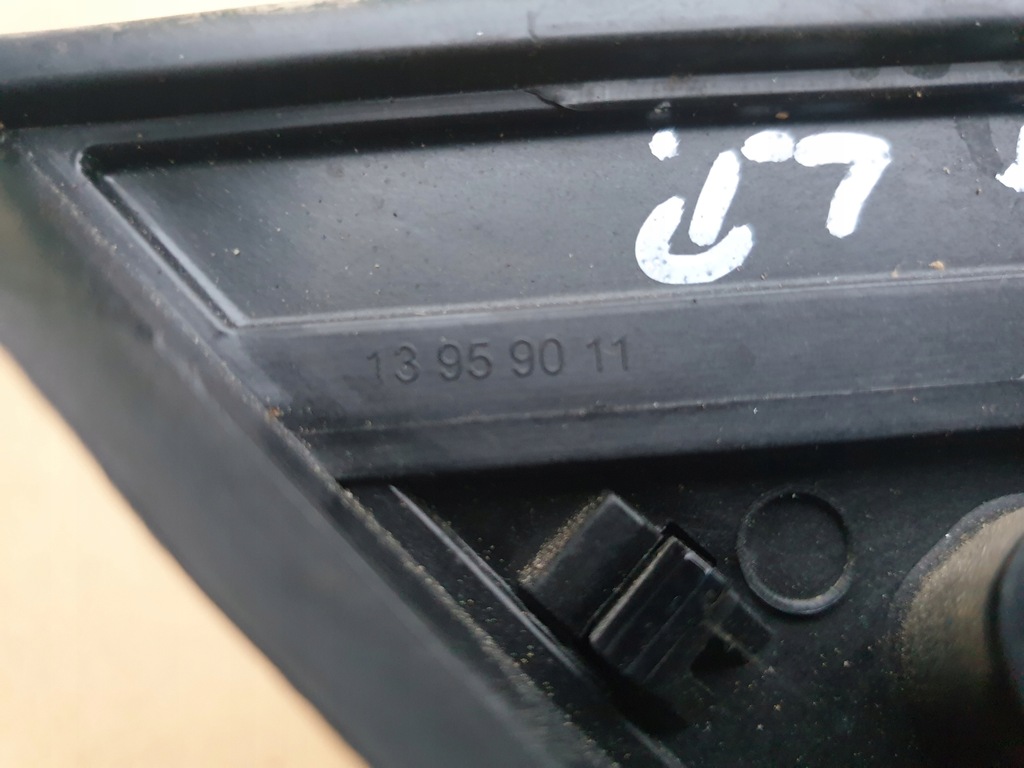 фото №8, Заглушка трикутник крила правий лівий opel adam p-ń