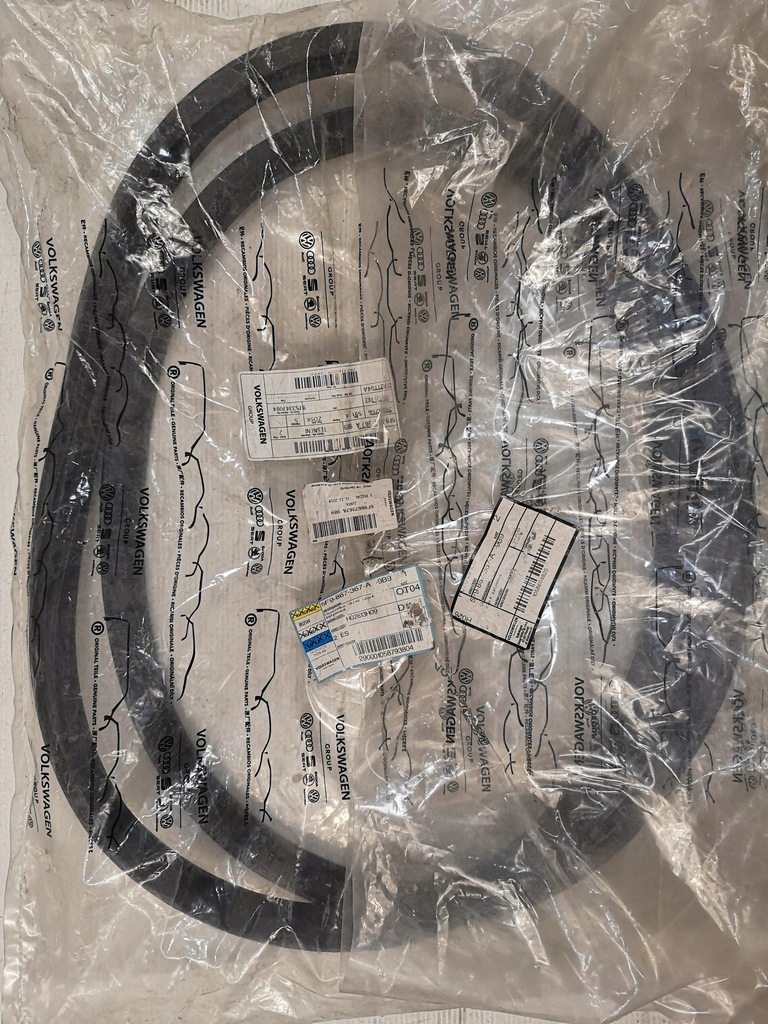 фото №1, Seat leon iii kombi прокладка дверь левый задняя