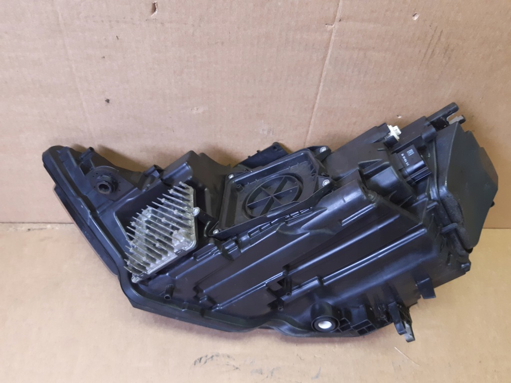 фото №8, Audi a6 c8 4k0 лампа передня права full led