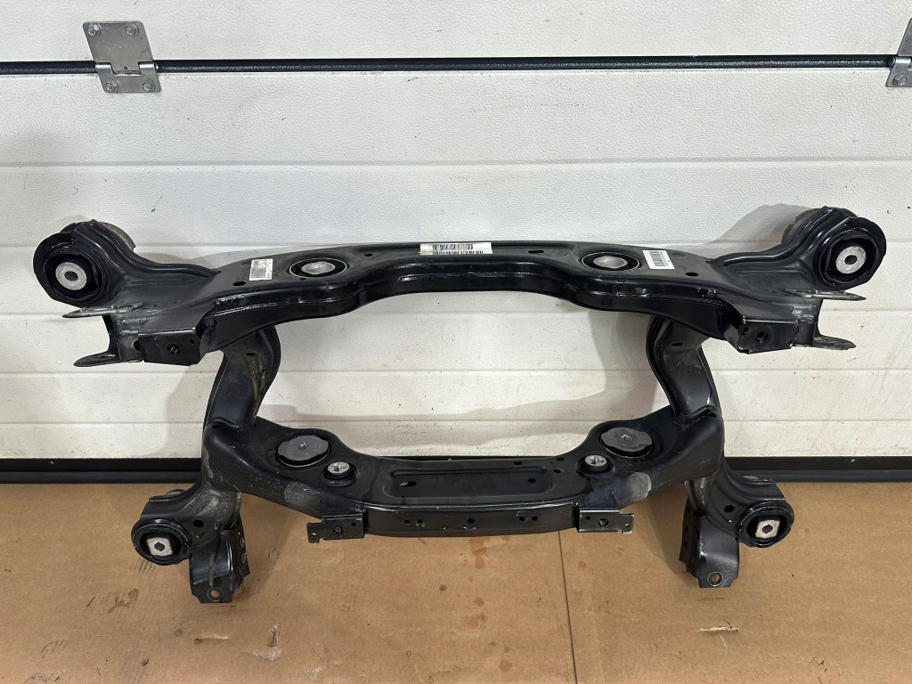 Підрамник підвіска задній, підрамник задні, підрамник mercedes eqa w243, h243 в Україні