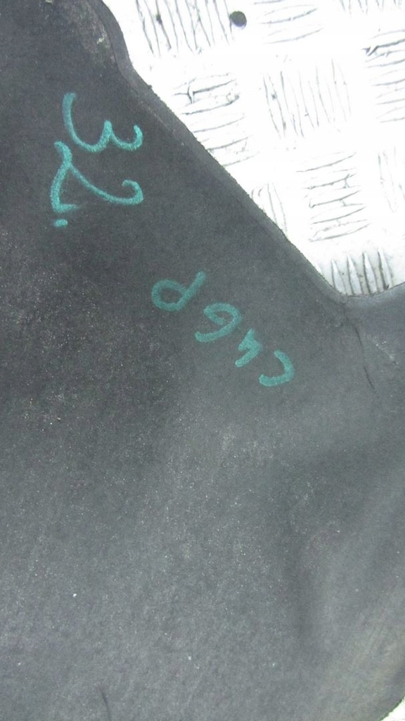 фото №8, Citroen c4 ii grand picasso шумоизоляция капот 13-